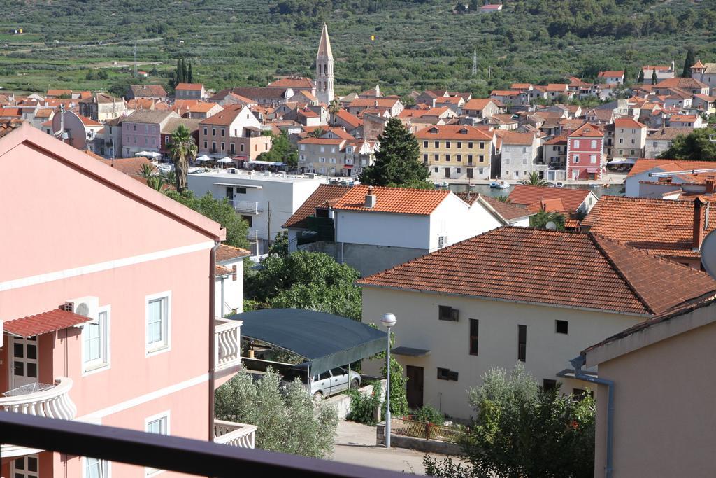 Mi Apartment Stari Grad  Esterno foto